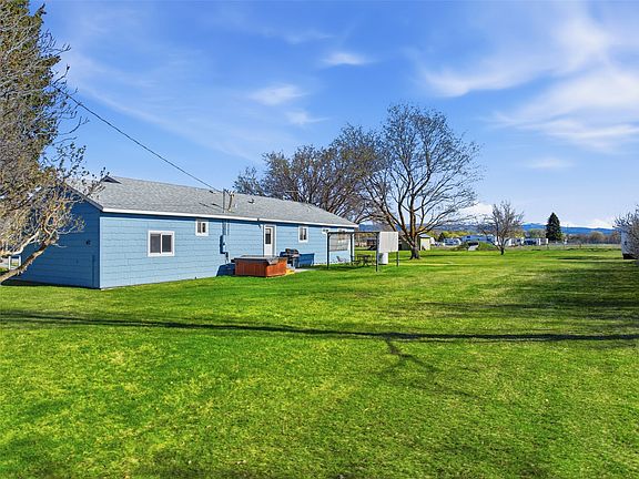 2nd image of 67 Bell Ln