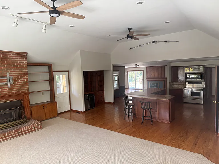 5832 Hamilton Lebanon Rd — Photo 14