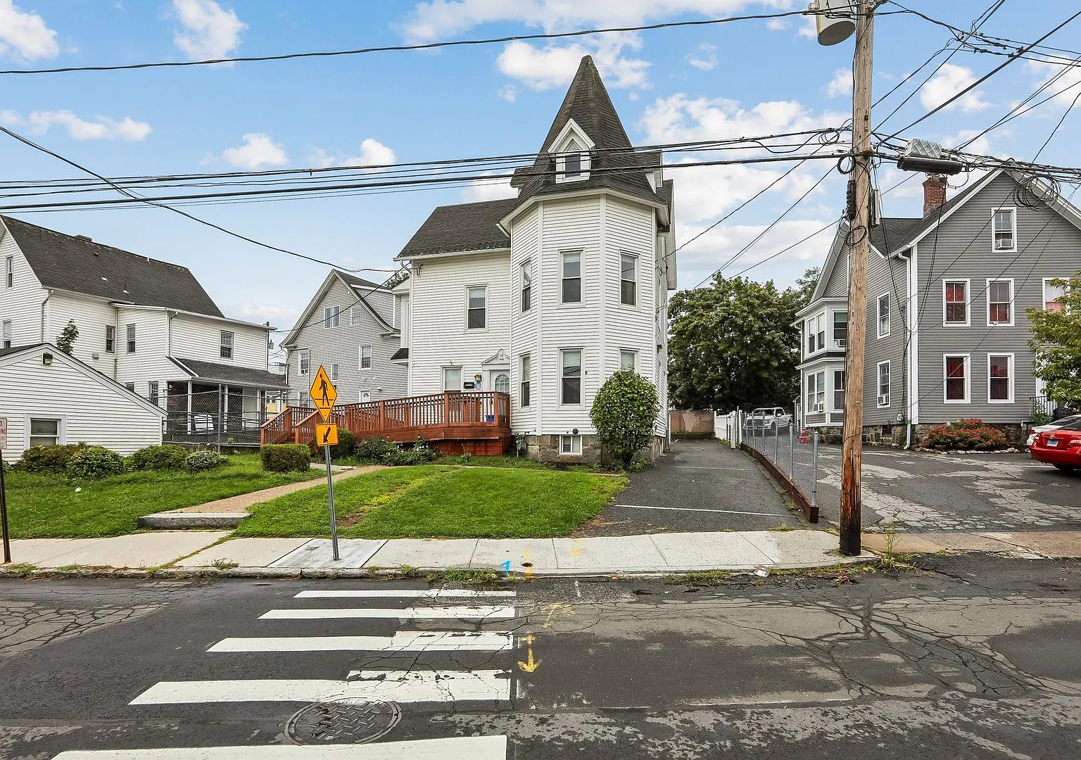 Harmony St. 4 — Photo 1