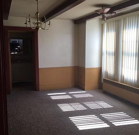 4th image of 3500 Highland Ave