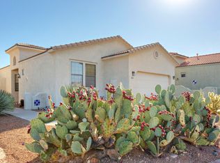 2135 S Via Alonso, Green Valley, AZ 85614