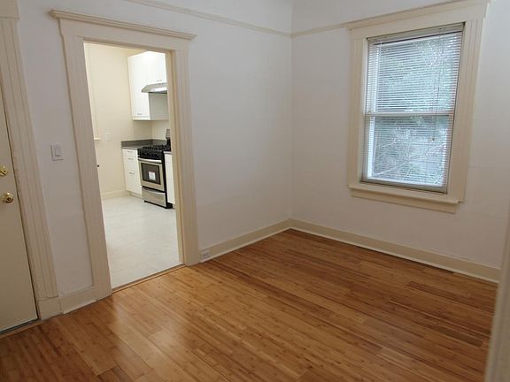 2nd image of 483 Linden St #10