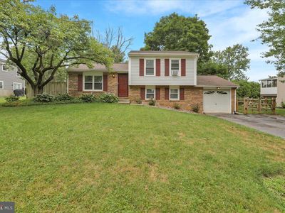 105 Autumn Dr, Lititz, PA, 17543