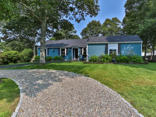22 Capt Bearse Road, South Yarmouth, MA 02664