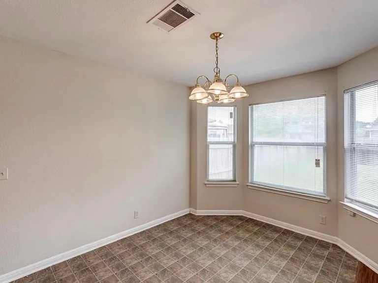 16712 Hamilton Point Cir — Photo 9