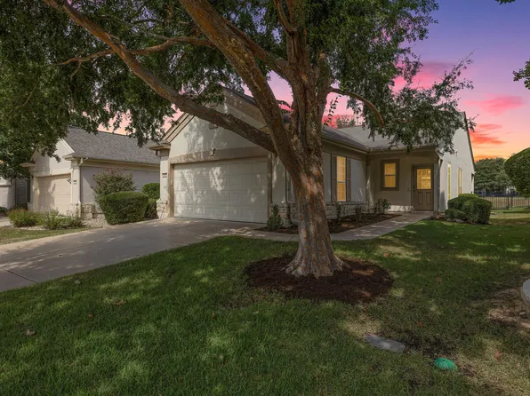 210 Crockett Loop, Georgetown, TX 78633