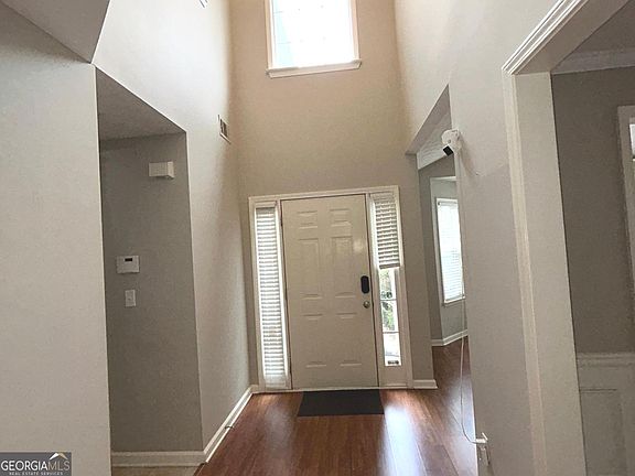 4th image of 1456 Evanston Ln