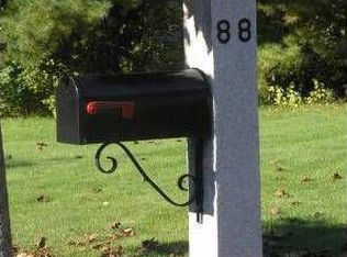 88 Bay State Rd, Reading, MA 01867