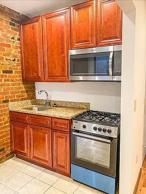 Rented by Douglas Elliman | media 13