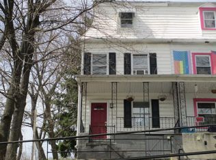 516 E Arch St, Pottsville, PA 17901