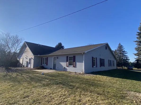 691 South STREET, Green Lake, WI 54941