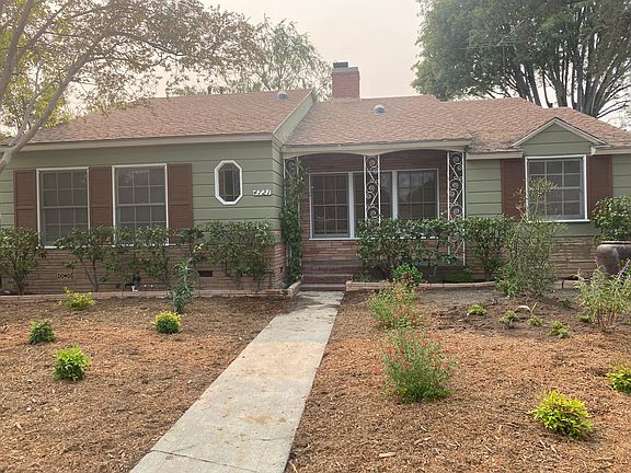 2nd image of 4721 Cahuenga Blvd
