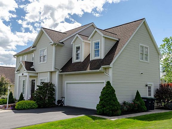 2nd image of 105 Saint Andrews Dr