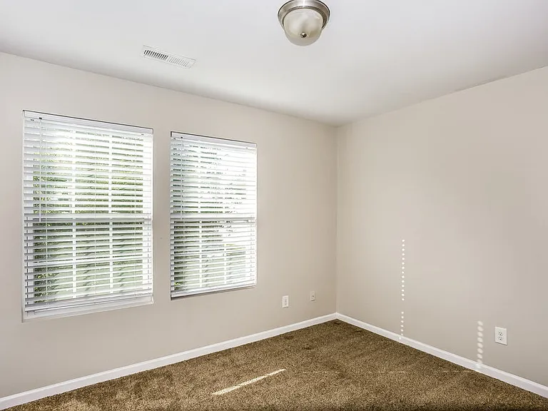 5437 Twin Brook Dr — Photo 14