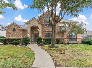 8942 Kingston Ct, North Richland Hills, TX 76182