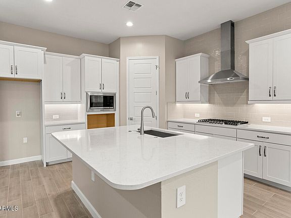 3rd image of 10436 W ALEX Avenue
