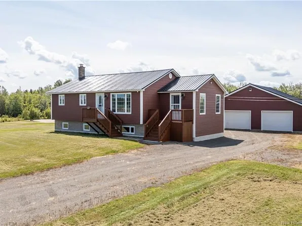 649 Des Dallaire, Saint Mary, NB E4S 1S5