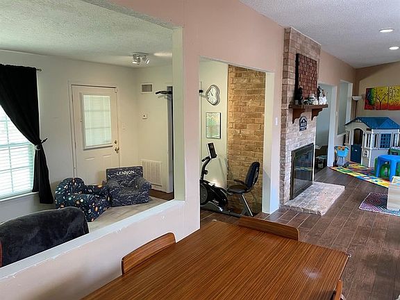 2nd image of 24608 Camwood Ct