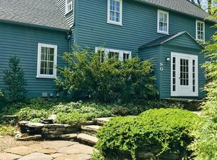 90 Fearing St, Amherst, MA 01002