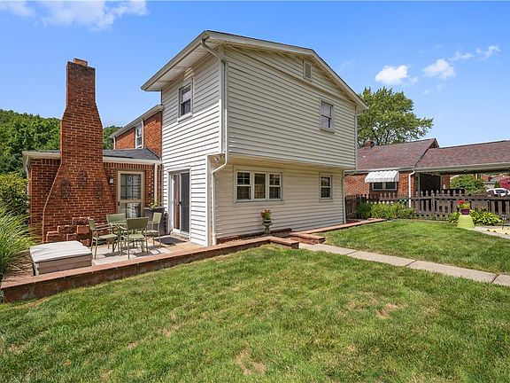 3rd image of 46 Forest Ave