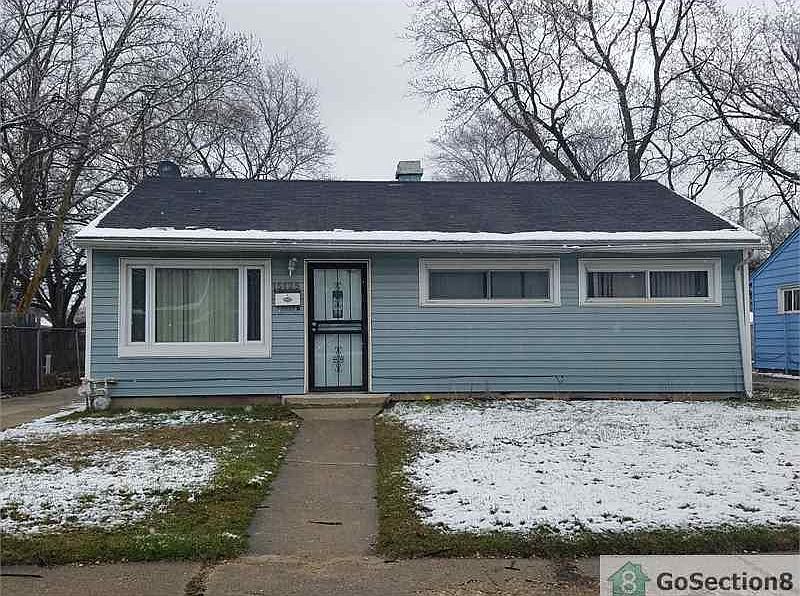 1st image of 15125 Lincoln Ave