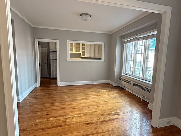 4th image of 1000 E Bayaud Ave #307