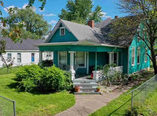 1619 Locust St, Terre Haute, IN 47807