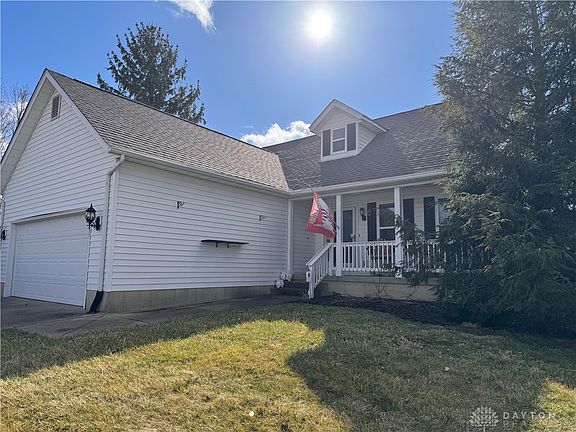 2nd image of 212 Morgan Cir