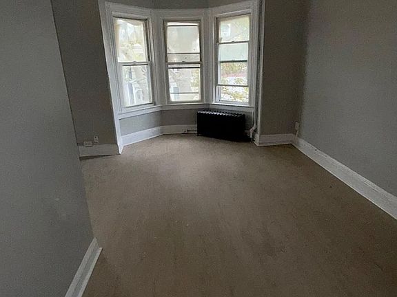 2nd image of 25 Rowland St #2L