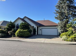 15717 NE Thompson St, Portland, OR 97230