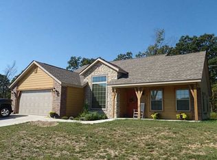 1177 N Nemett Dr, Pea Ridge, AR 72751