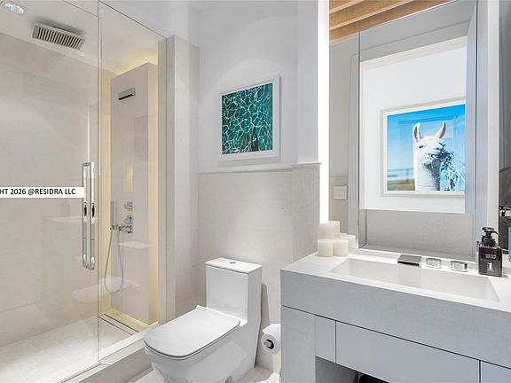 3rd image of 102 24th St APT 1008