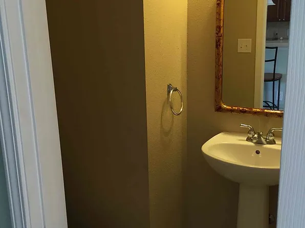 1005 Magna Ln, Indian Trail, NC 28079