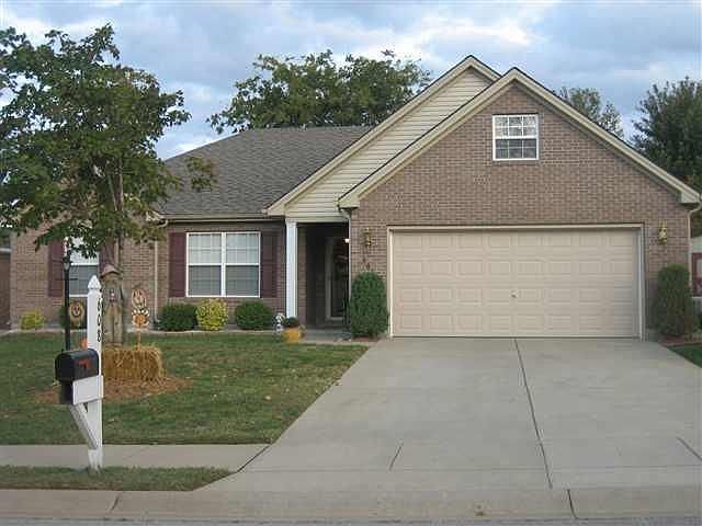 1st image of 608 Bittersweet Ln