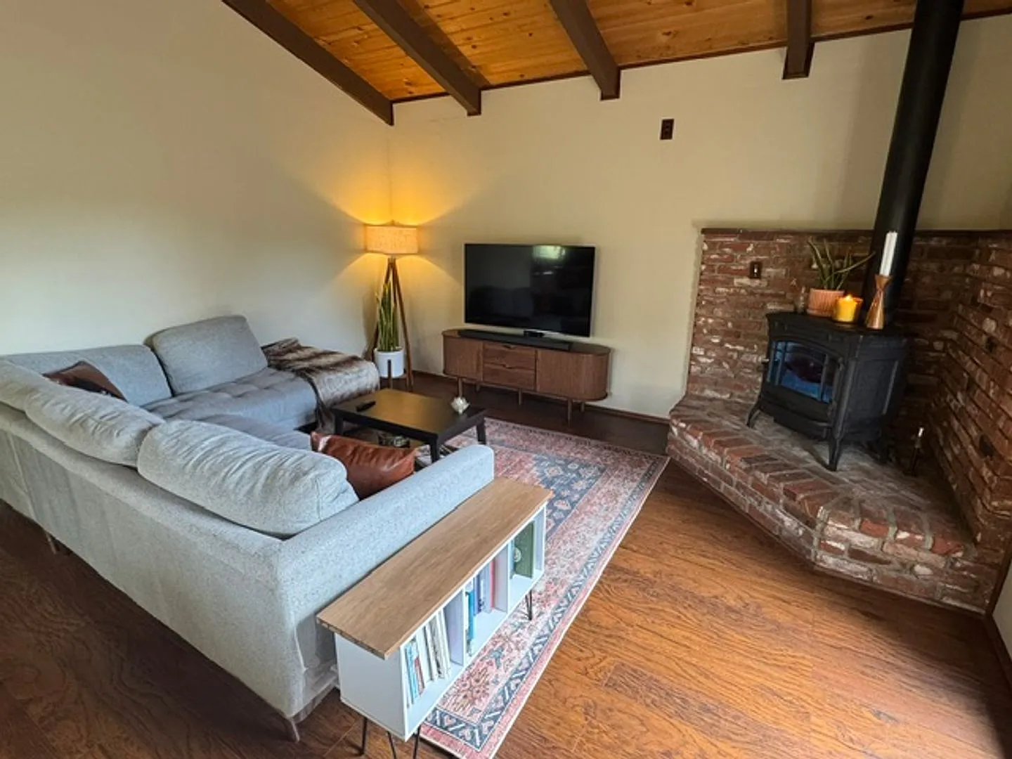 Modern Mountain Home — Photo 4