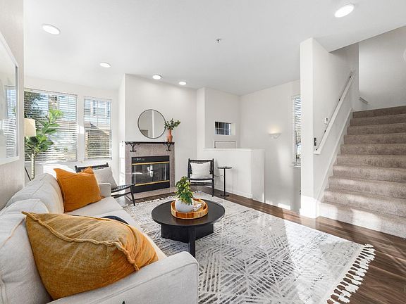 2nd image of 10 Mary Case Ln