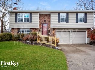 111 Timberlake Ct, Fishers, IN 46038