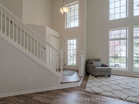 3rd image of 5720 W Grove Dr SE