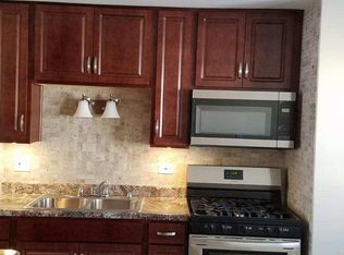 7248 W 80th St #2, Bridgeview, IL 60455