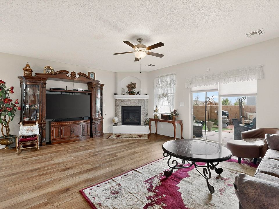 1st image of 2700 Rio Del Norte