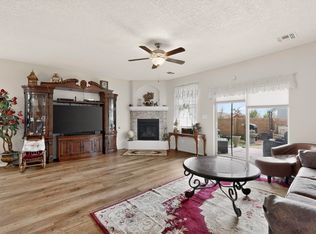 2700 Rio Del Norte, Santa Fe, NM 87507