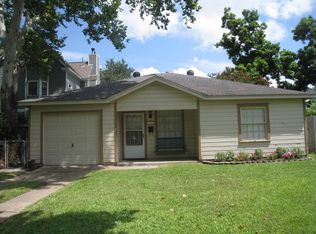 907 Aurora St, Houston, TX 77009