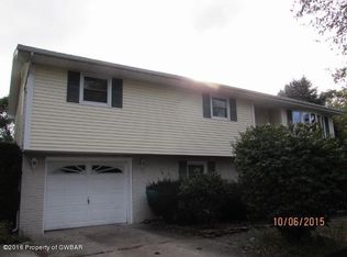 51 Hanlin Dr, Nanticoke, PA 18634