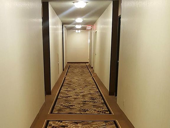 3rd image of 4515 Willard Ave APT 2008S