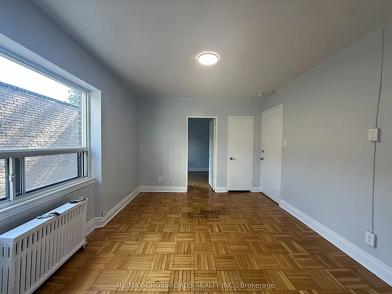 2770 Yonge St #112 — Photo 2