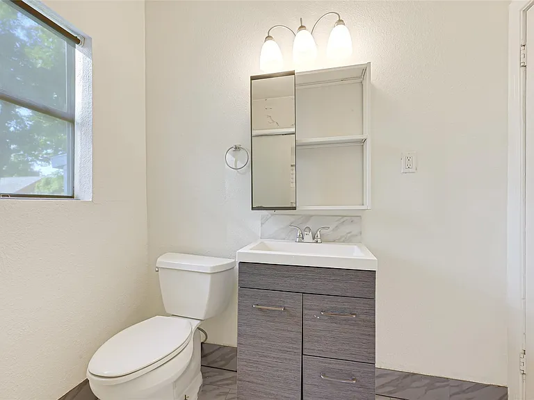7017 Schley St — Photo 16