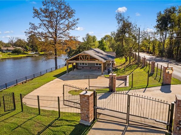 1041 Washington St, Natchitoches, LA 71457
