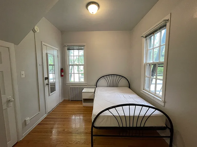 7404 Rhode Island Ave #5 — Photo 2