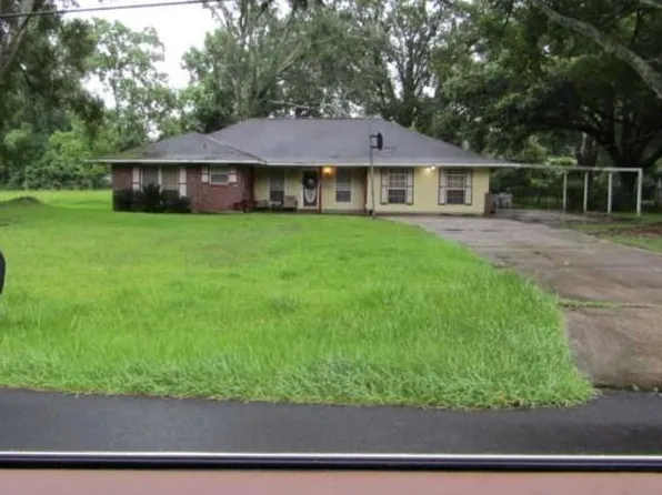 542 Ray Weiland Dr, Baker, LA 70714