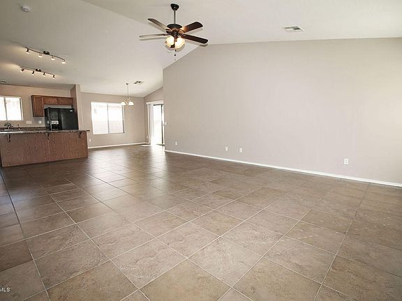 3rd image of 7333 W Desert Ln